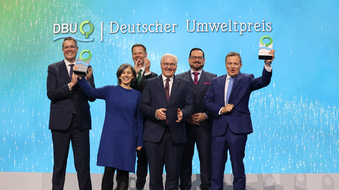 Der Deutsche Umweltpreis zeichnet Pioniere aus, die unser Natur schützen und unsere Wirtschaft in die Zukunft führen