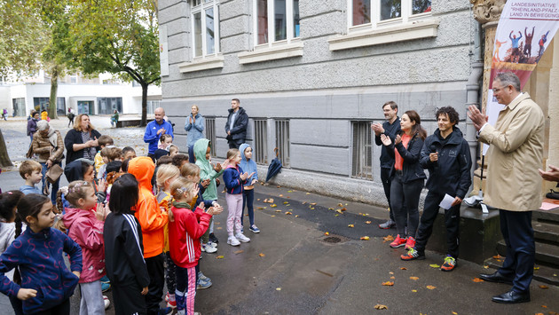 Schweitzer/Ebling/Hoch: „Bewegung und Sport sind unverzichtbar“ – Über 40.000 Kinder beim 4. Bewegungsaktionstag 